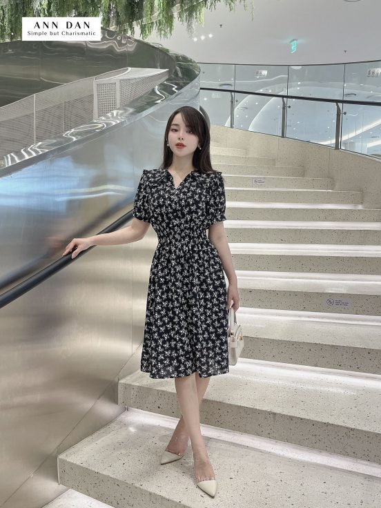 Đầm tơ nhật hoa nhí cổ sen