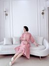 Đầm lụa thêu hoa phối ren - Hồng