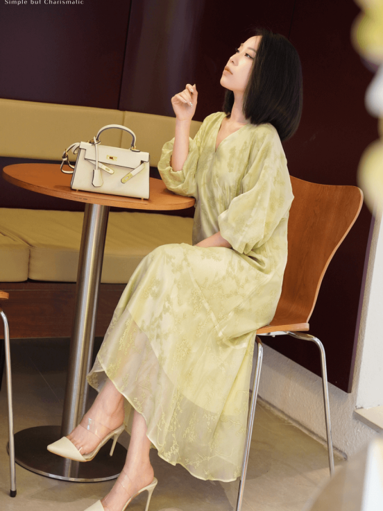 Đầm silk tơ Nhật phun nhung xanh