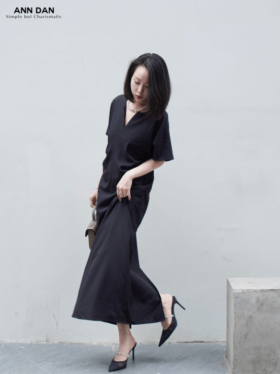 Đầm tằm Hàn đen nhún eo