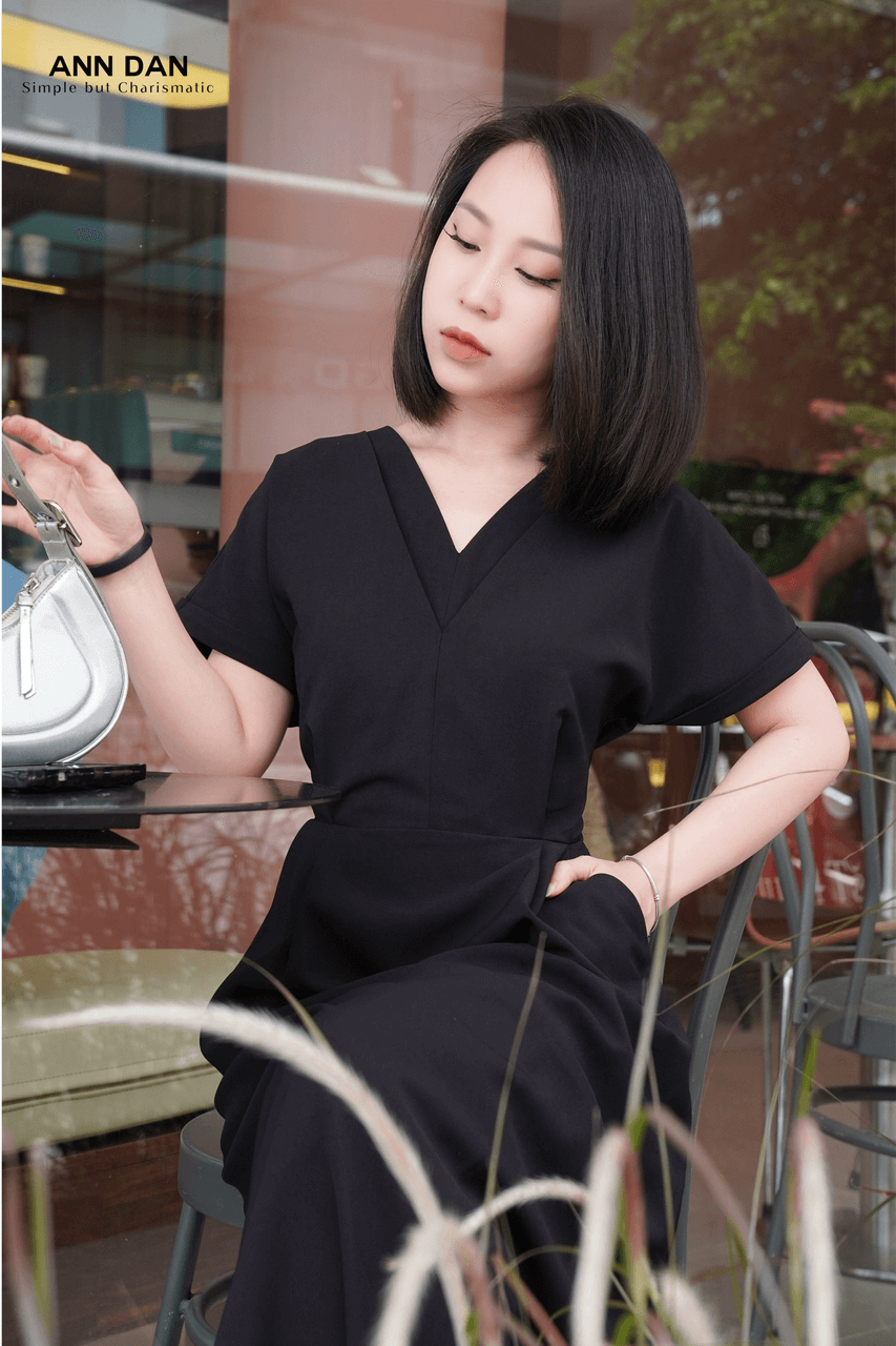 Đầm tằm Hàn đúp cổ V ly bụng