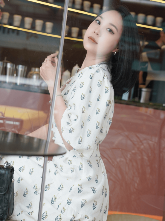 Đầm thô cotton cổ tàu họa tiết lá kèm đai