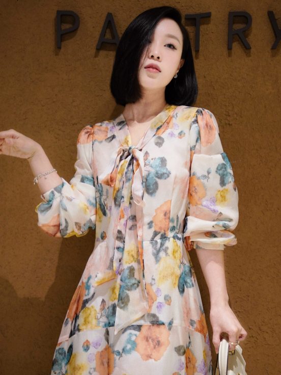 Đầm lụa tơ xước hoa phai nơ cổ