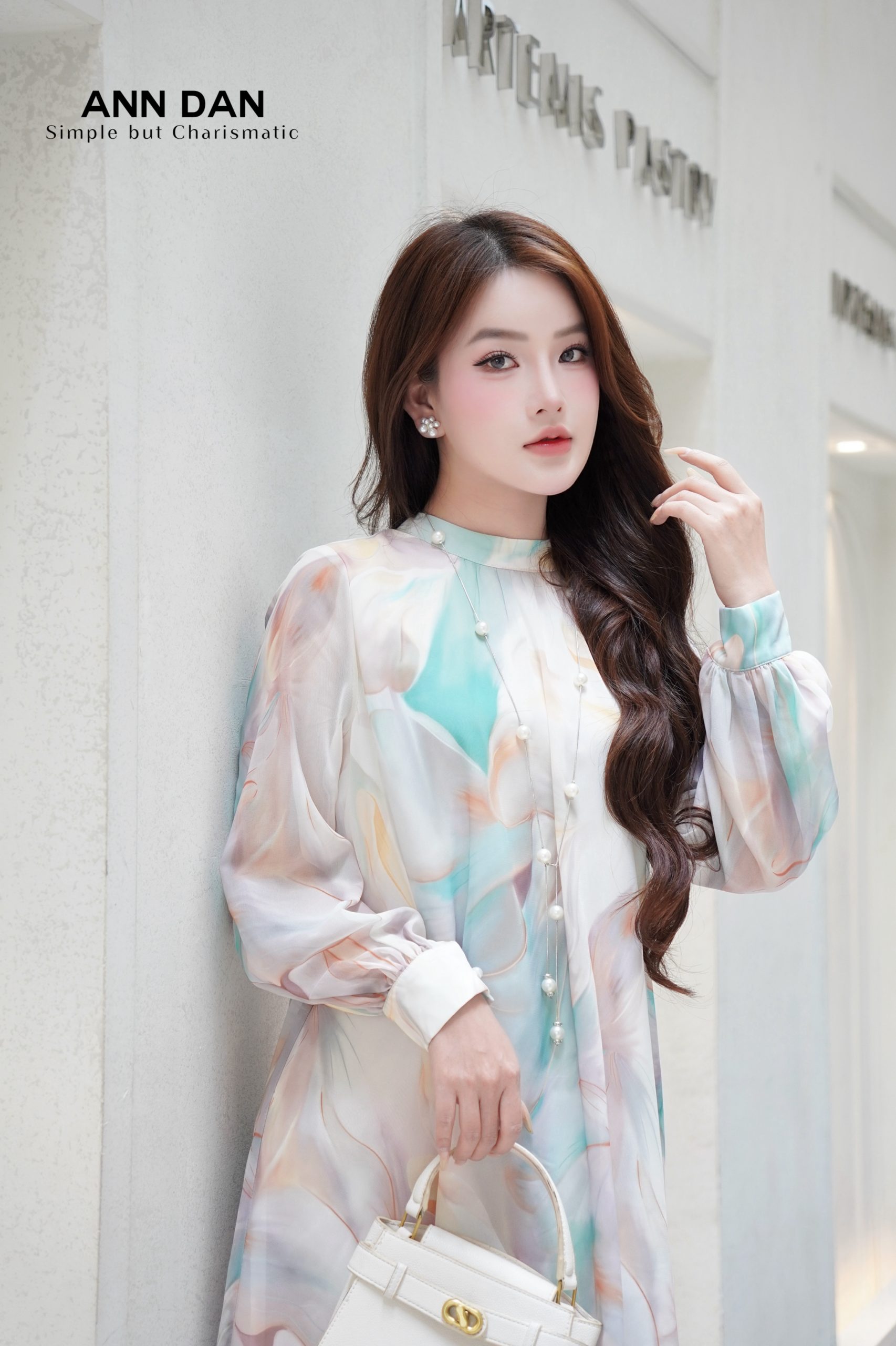 Silk Nhật loang cổ trụ kèm đai