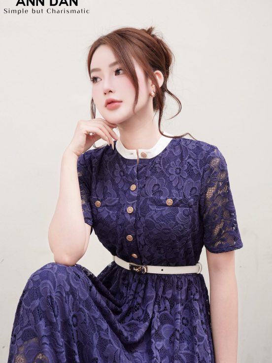 đâm ren xanh cổ trắng