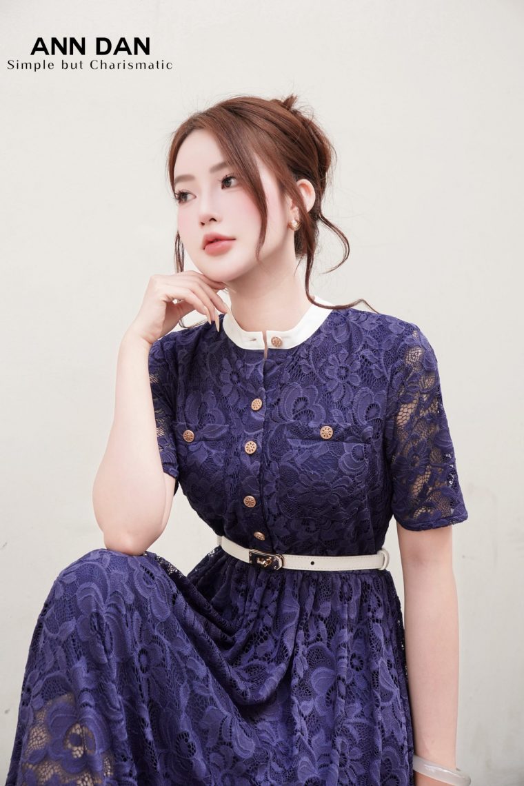 đâm ren xanh cổ trắng