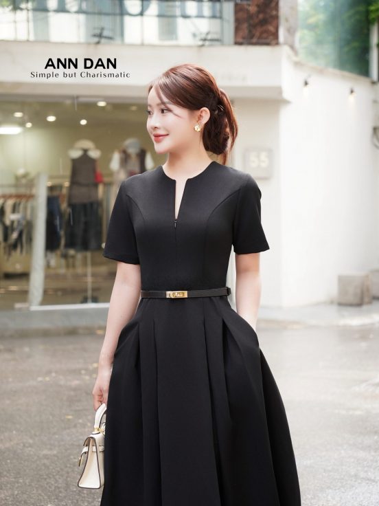 Đầm tuyết mưa khóa cổ