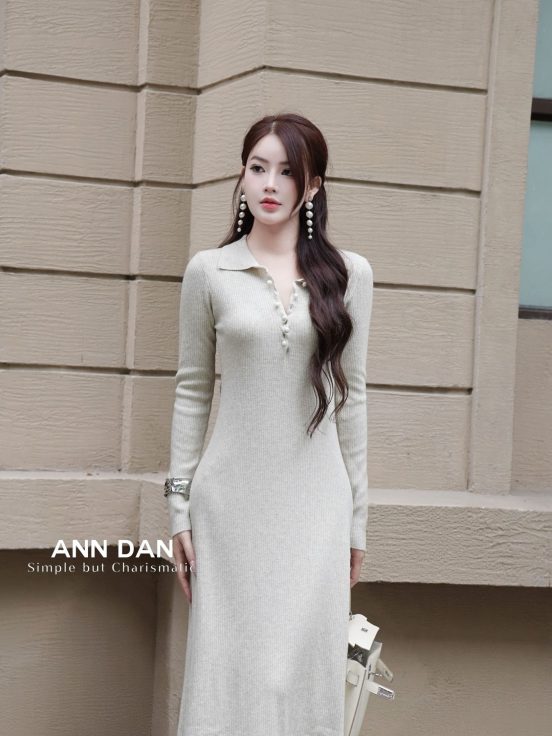 Váy len cổ bẻ cúc chéo 