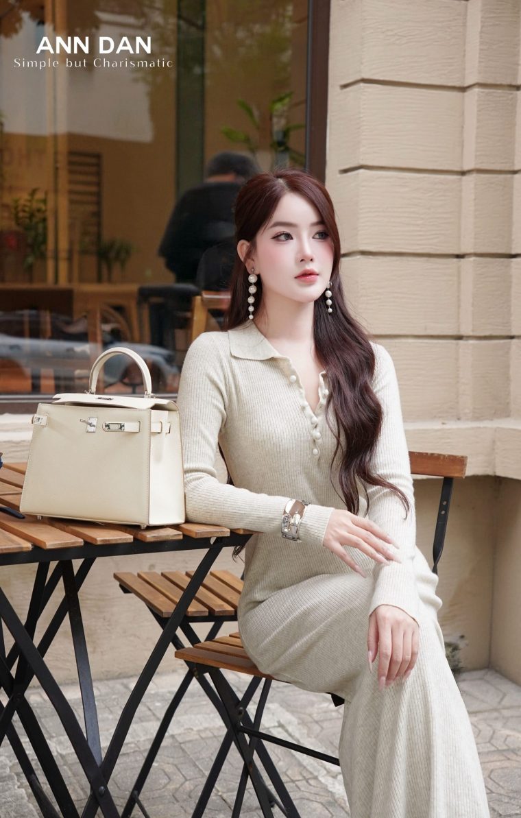 Váy len cổ bẻ cúc chéo