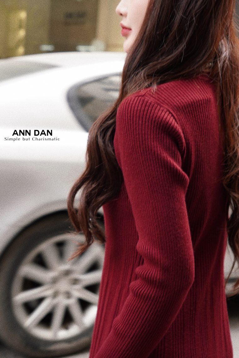 Váy len ly to cổ tròn