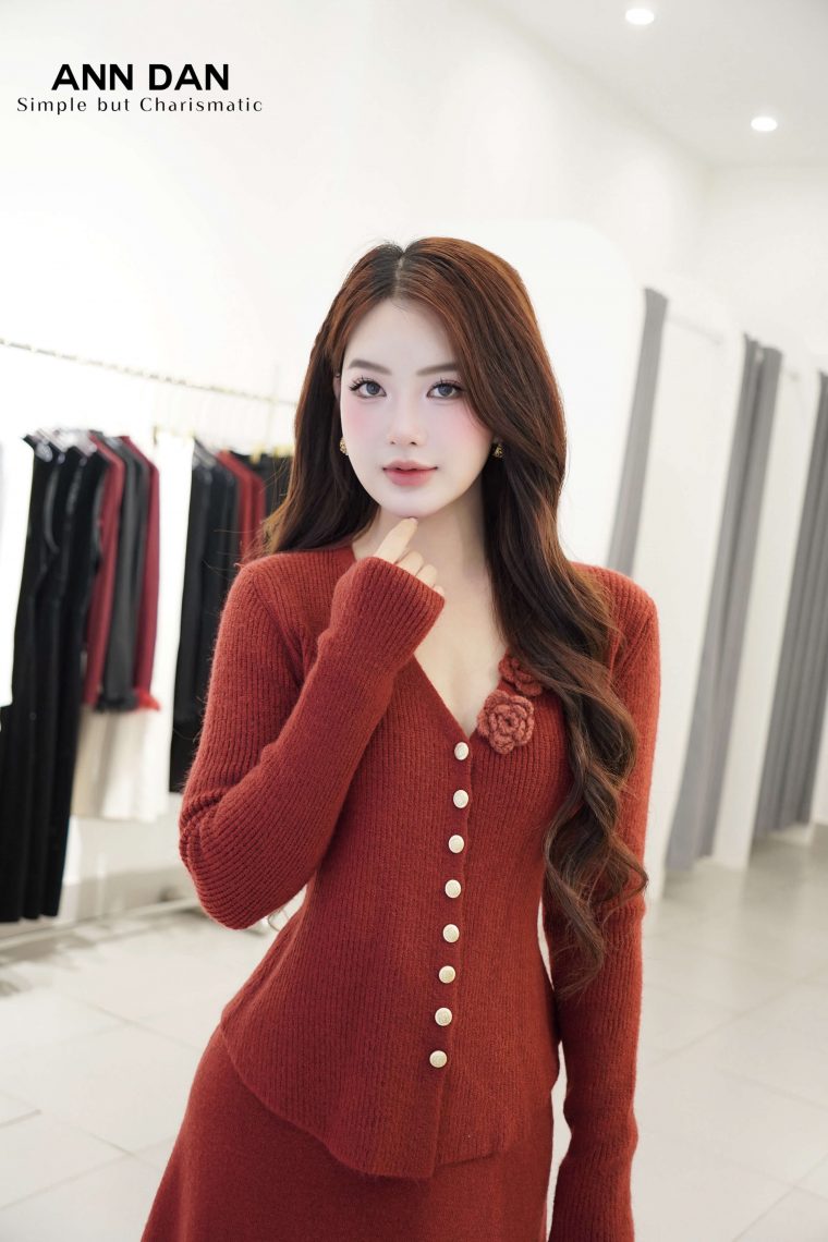 Set Cardigan Viền Hoa