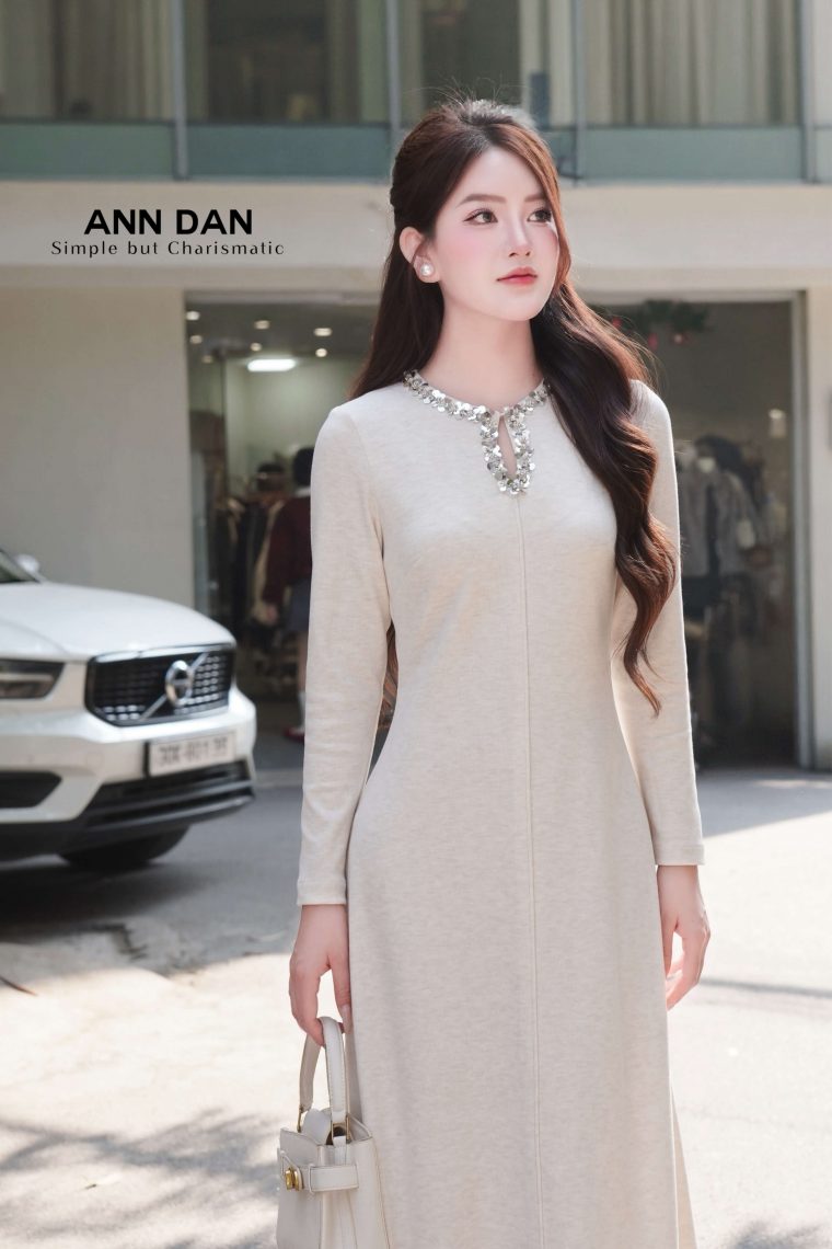 Đầm len viền đá giọt lệ