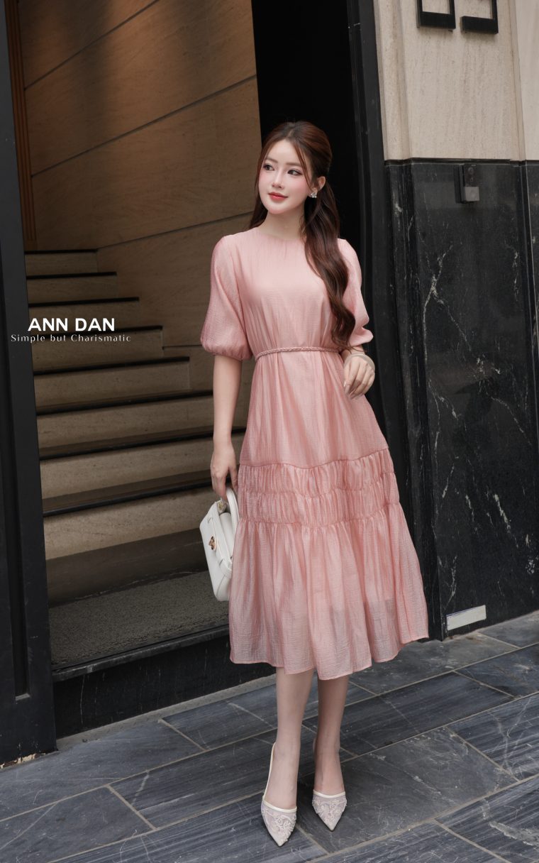 Đầm tơ bọt hồng