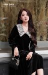Đầm nhung đen viền cổ đá 12