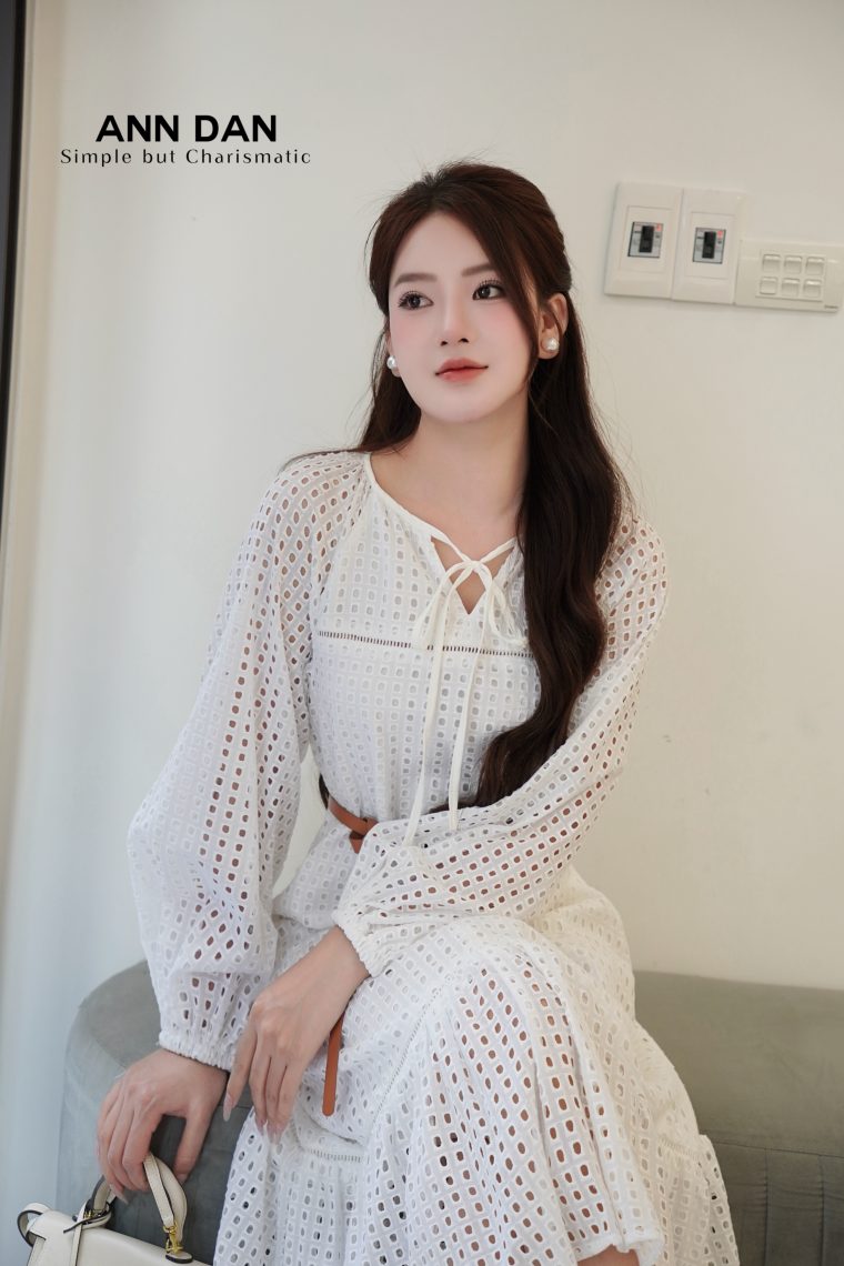 Đầm boy thêu phối ren đai da nâu 4