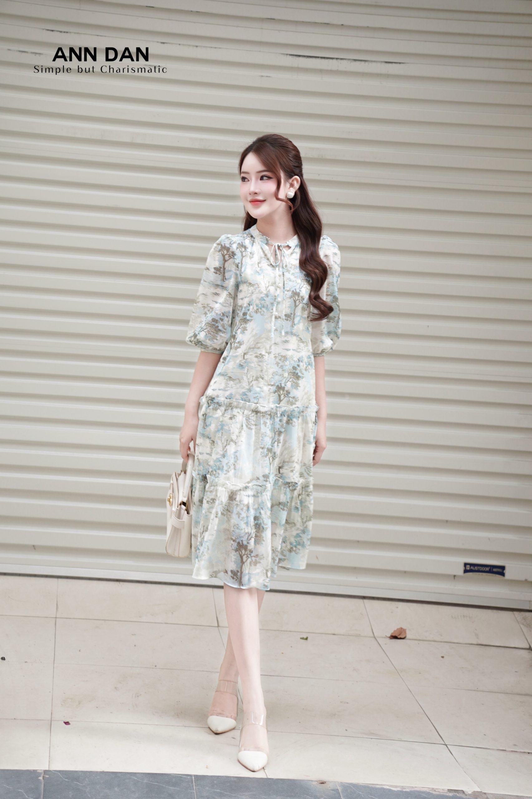 Đầm silk xanh 2 bèo dây cổ