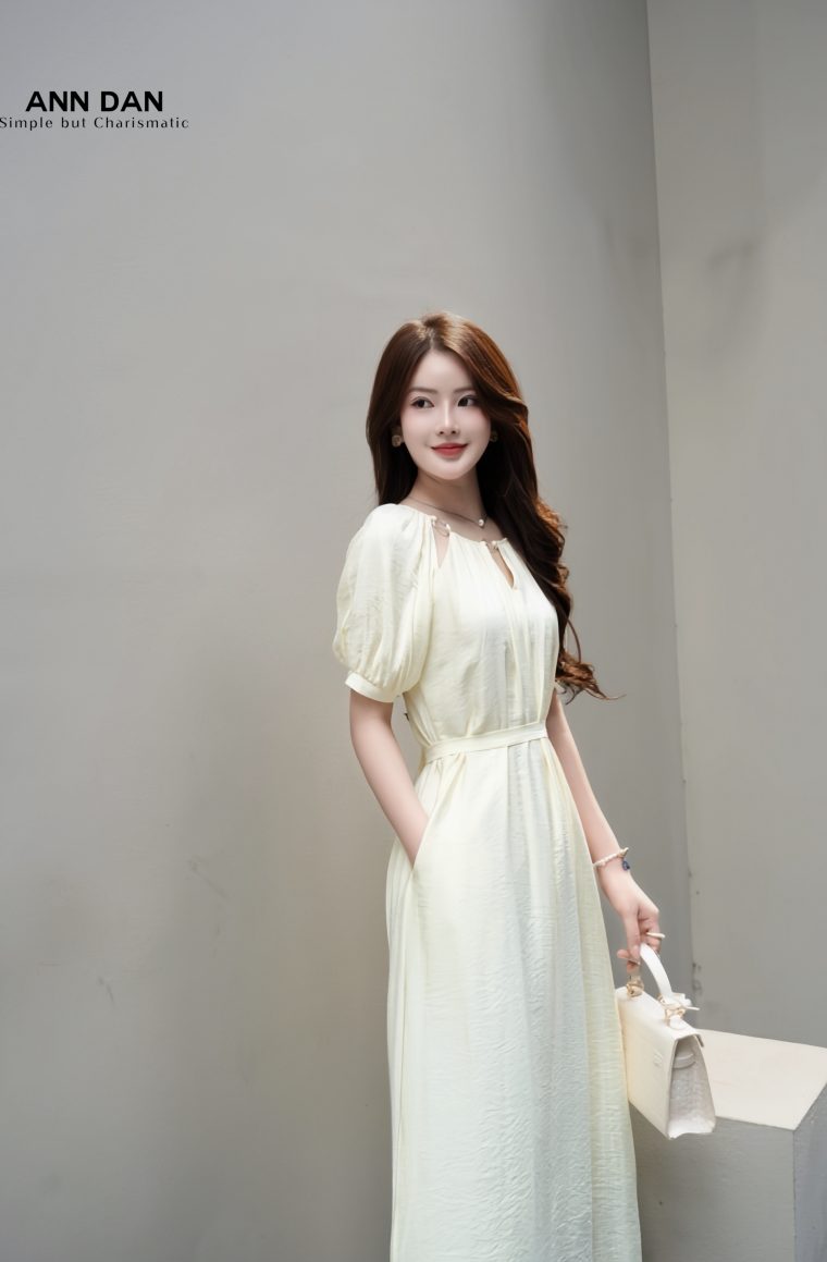 Đầm đũi xước cổ vòng 2