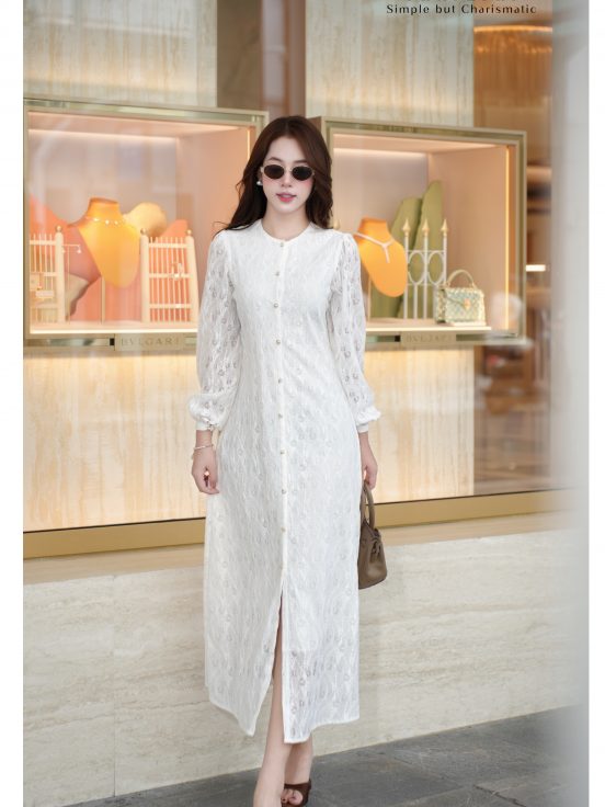 Đầm ren cúc ngọc cổ tròn