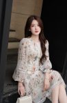 Đầm hoa vàng phối ren qư