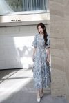 Đầm tằm ép xanh cổ tàu cúc trai kèm đai
