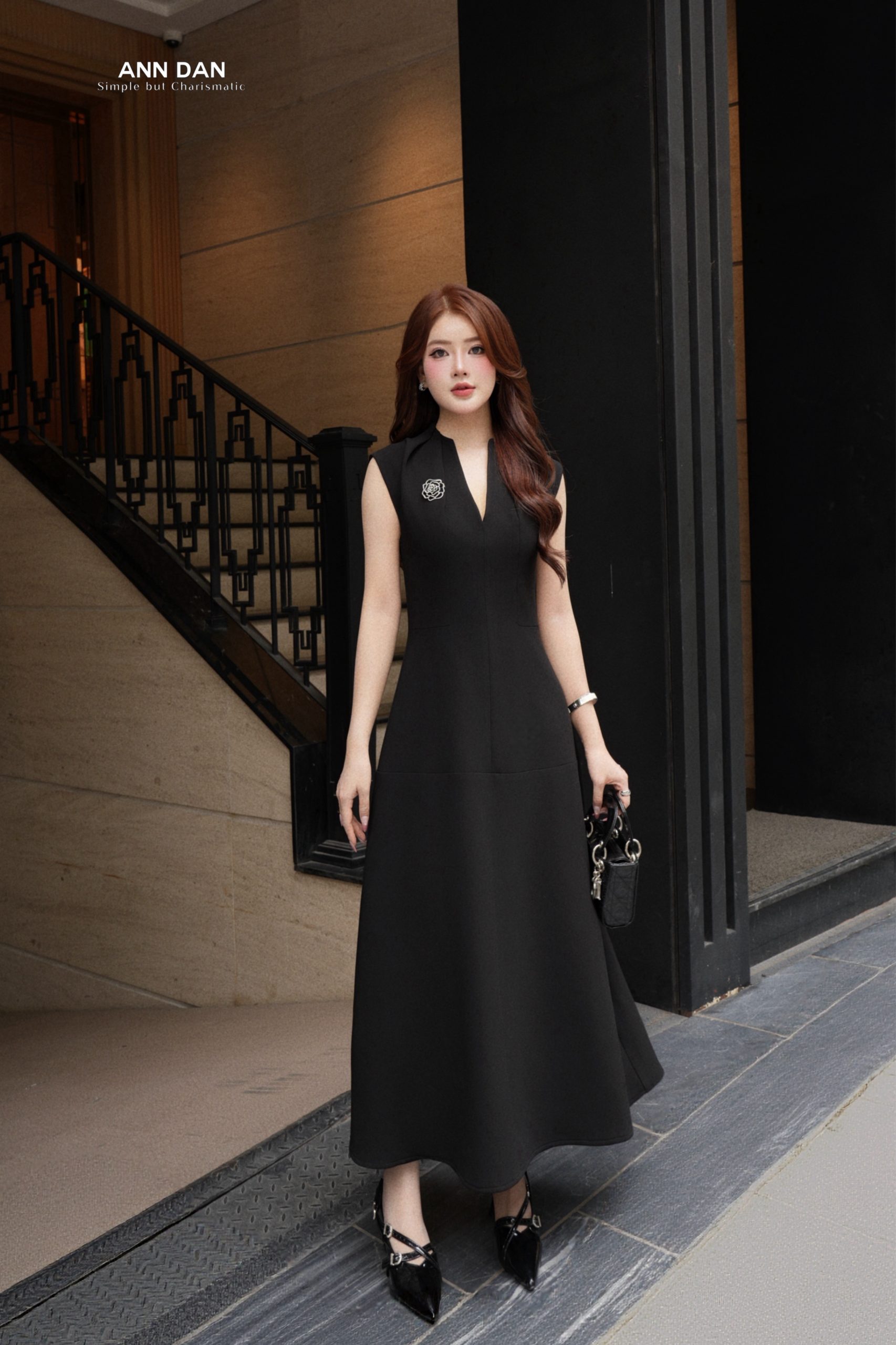 Đầm tuyết mưa đen cổ tim