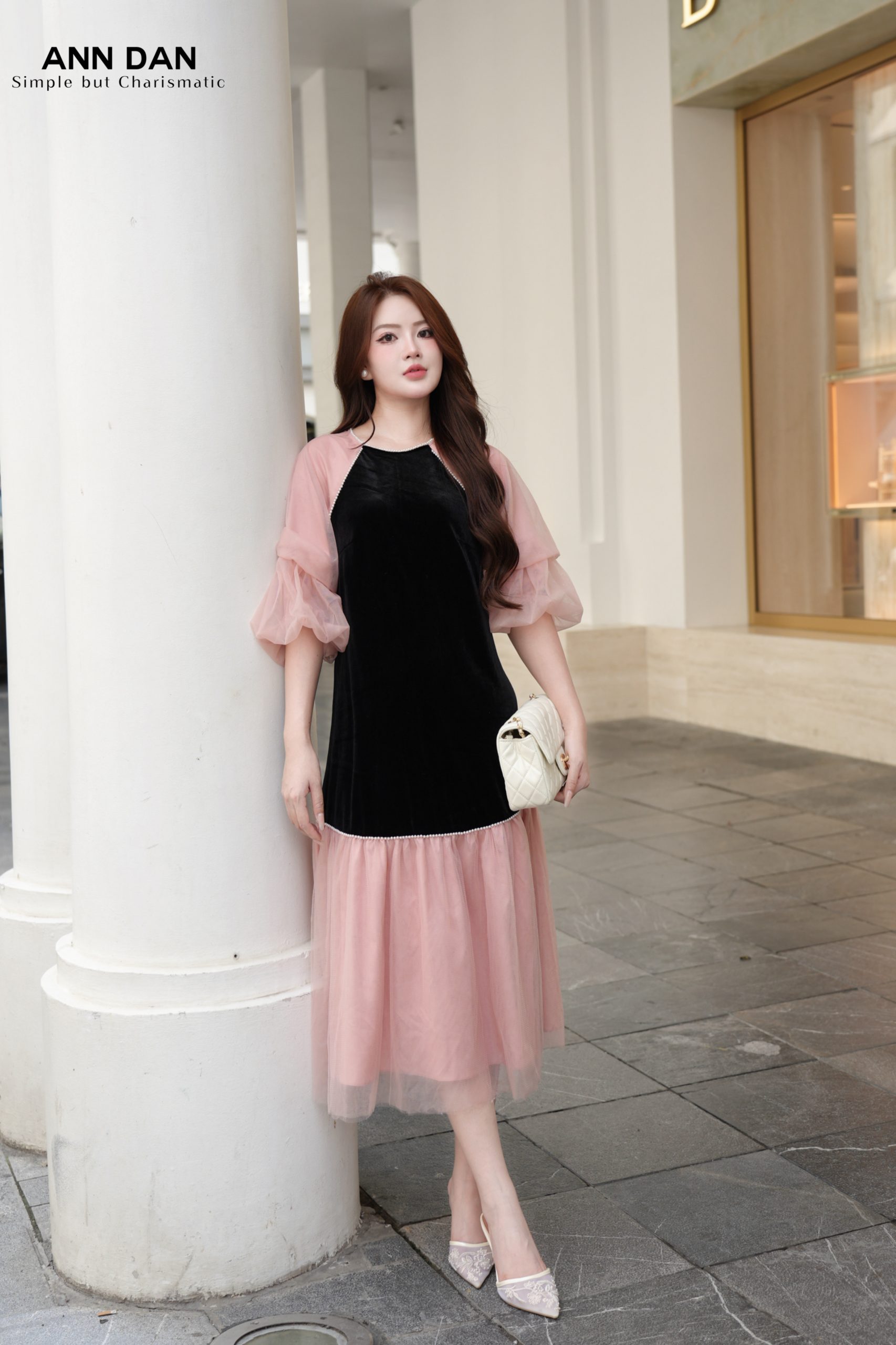 Đầm nhung phối tutu hồng