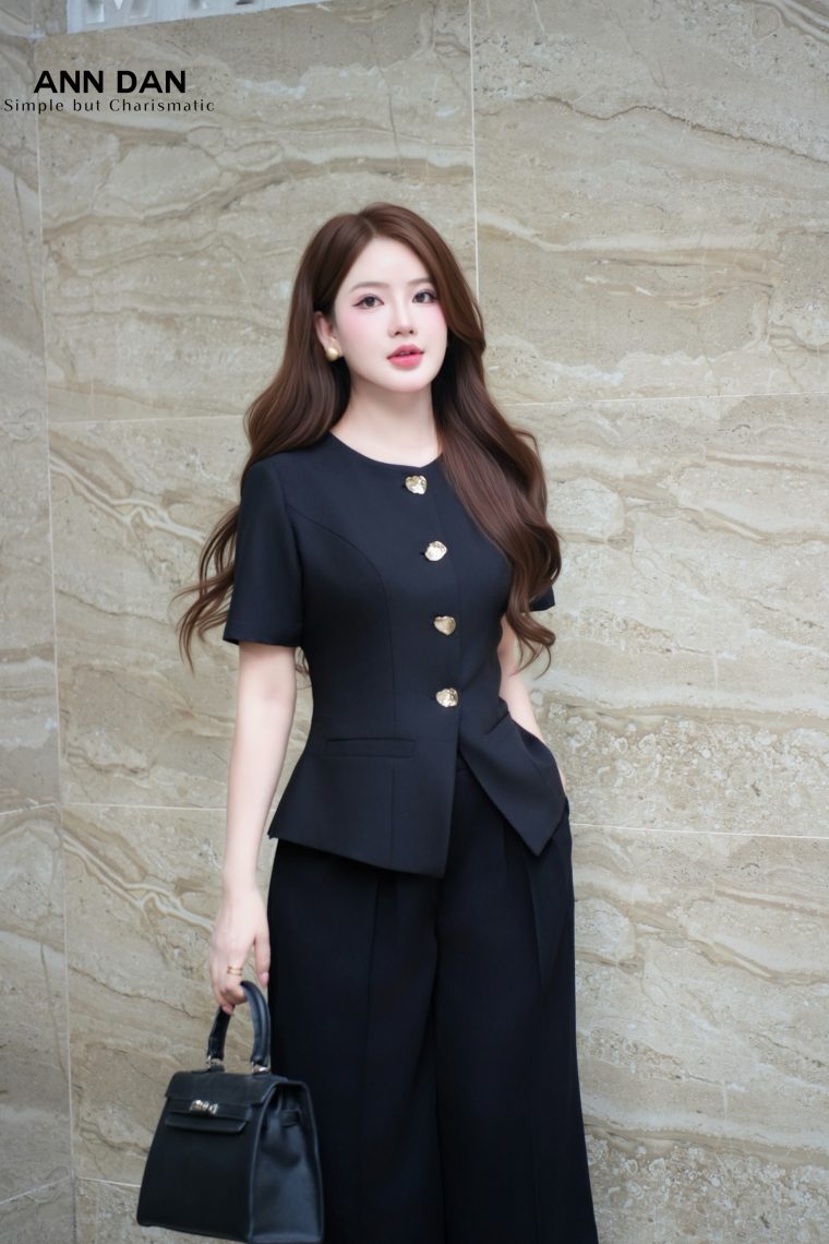 Áo kí giả đen cúc đồng - XS