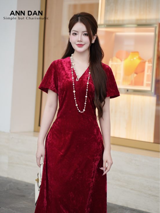 Đầm nhung loang cổ V - Đỏ