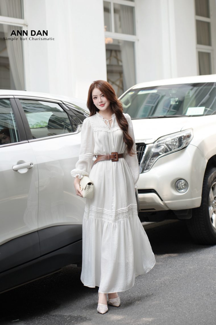 Đầm lụa nhung cổ bèo phối ren kèm đai -1