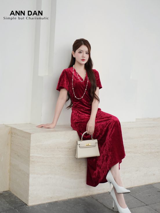 Đầm nhung 1